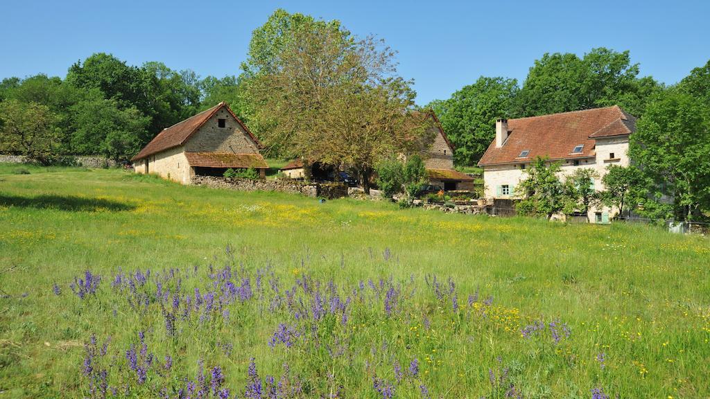 Gites De Combarel Corn Room photo
