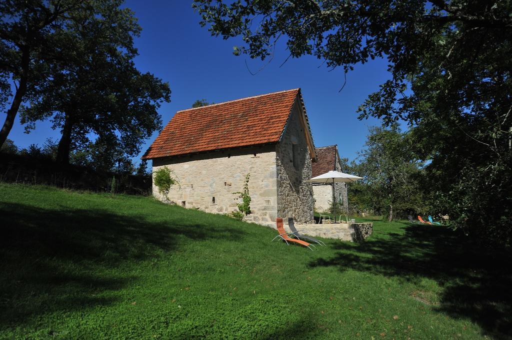 Gites De Combarel Corn Exterior photo